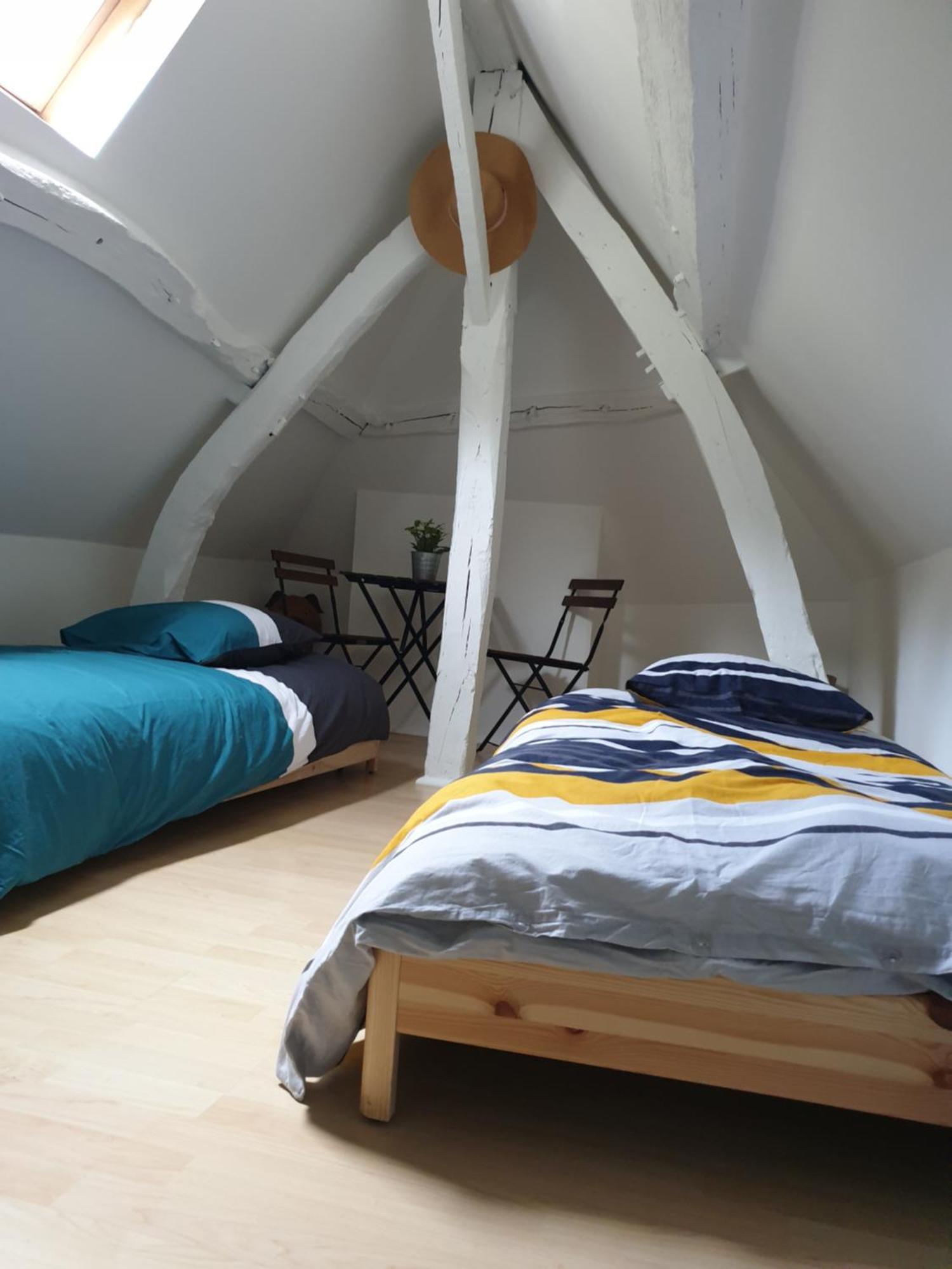 Chambre Privee Dans Petite Maison Typique Montivilliers Ngoại thất bức ảnh